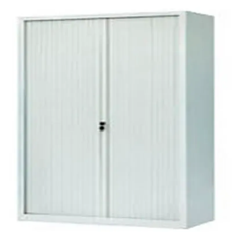 Vitrina con dos puertas correderas de persiana